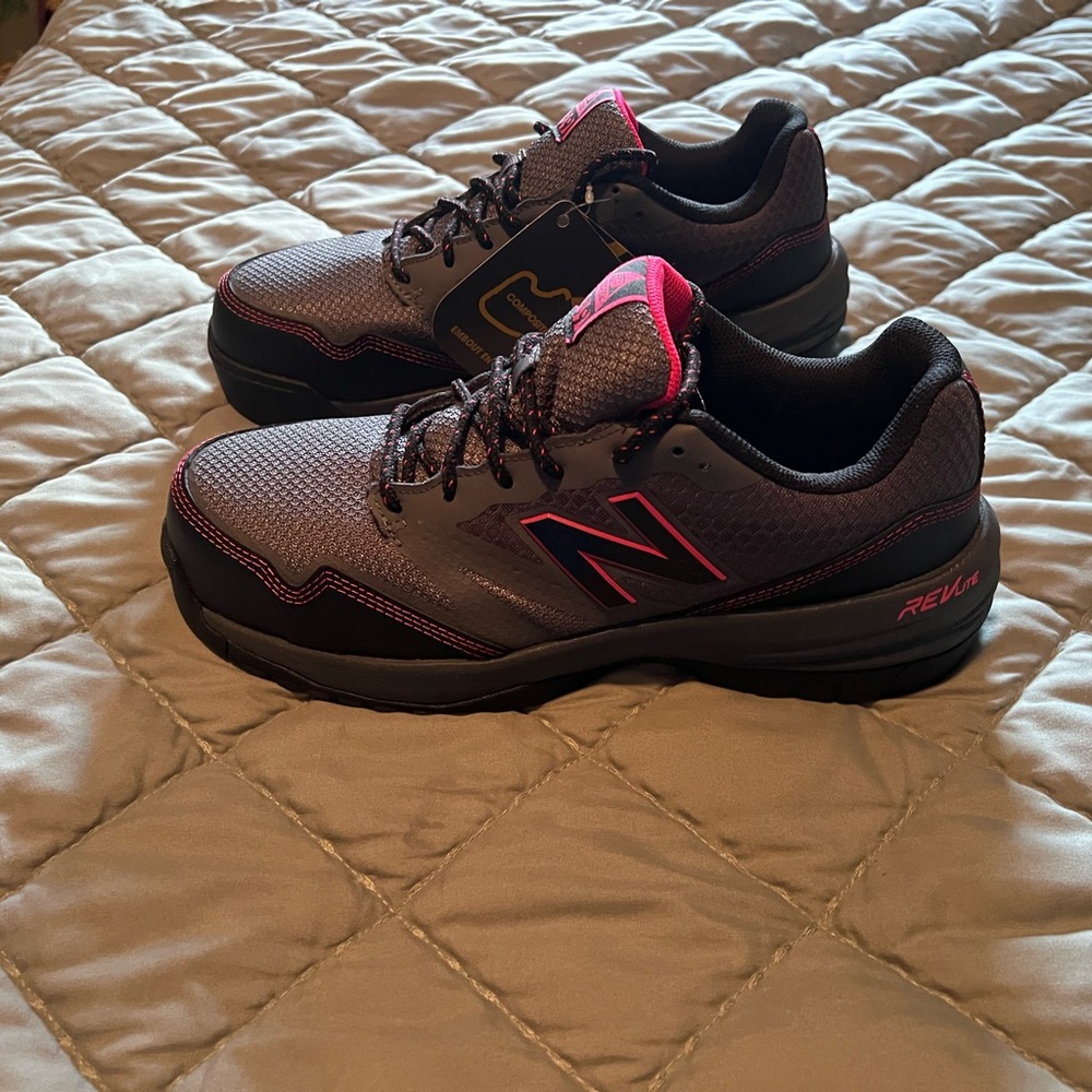 New Industrial 589 Work Sneakers in Gray/black with Pink Accents - Picture 3 of 10